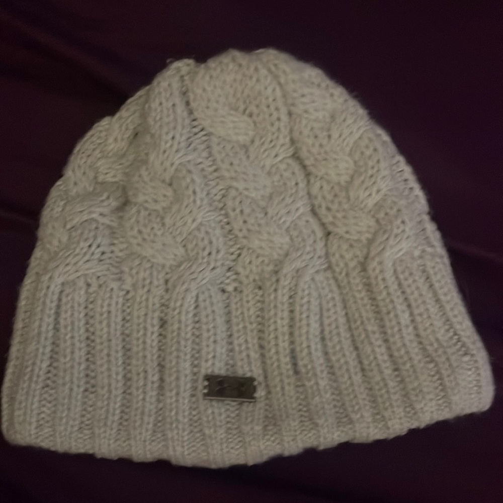 Under Armour knit winter hat/beanie